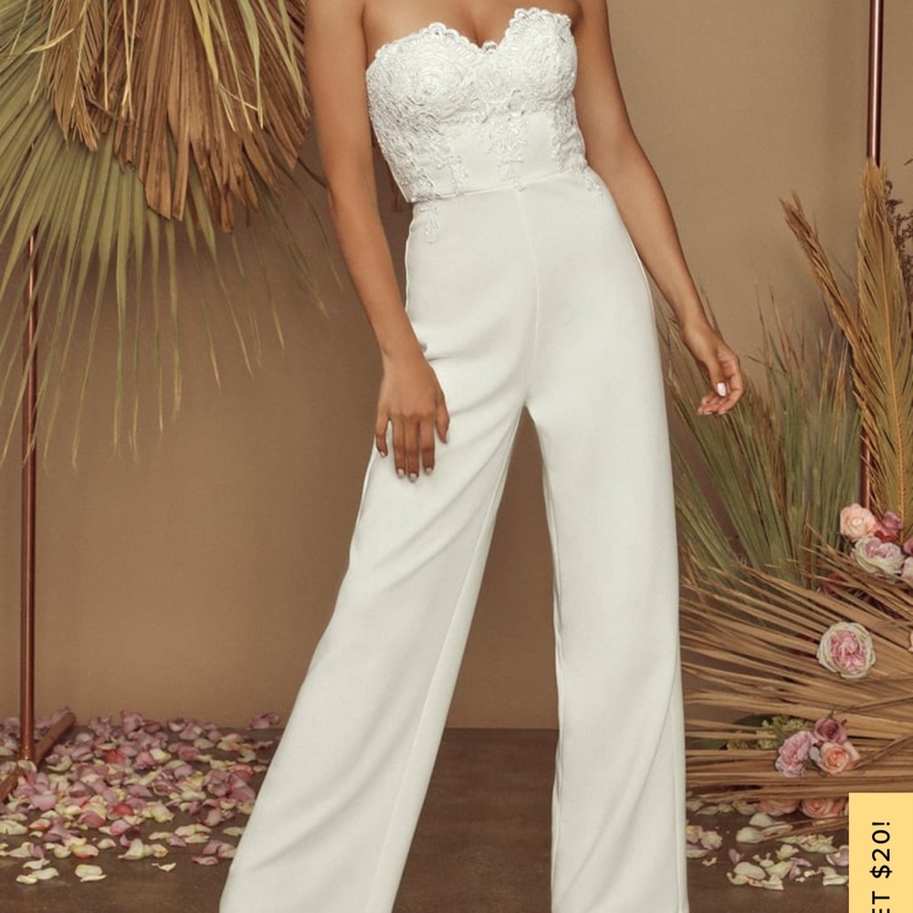 NWT Lulus All Your Heart White Lace Strapless Jumpsuit